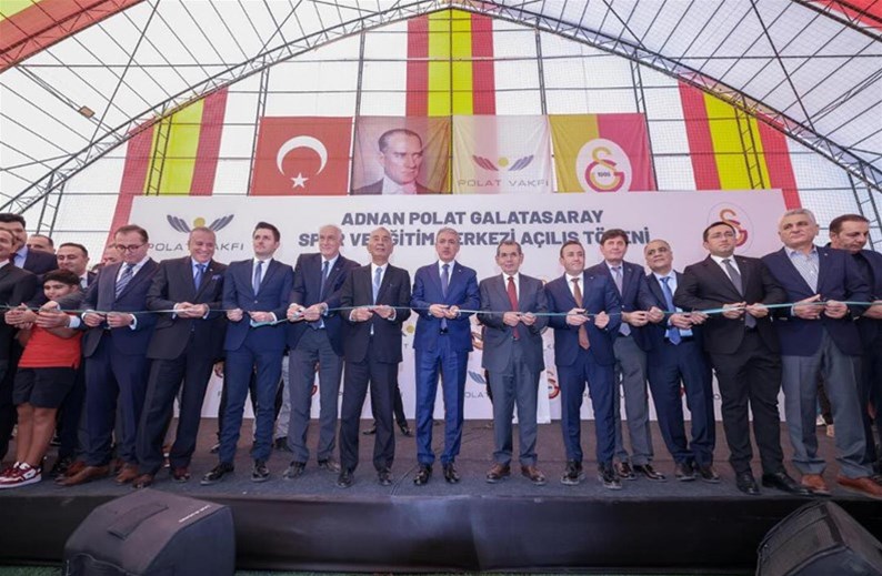  Nusaybin’de Adnan Polat Galatasaray Spor ve Eğitim Merkezi Açıldı